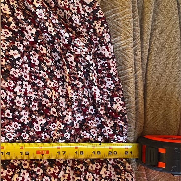 Sadie & Sage Floral Maxi Skirt - Picture 5 of 5